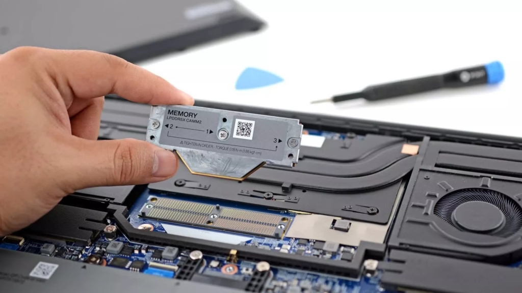 LPCAMM2 RAM memória